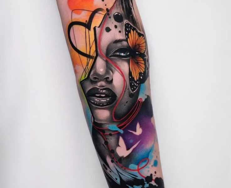 tatuajes a color en el brazo