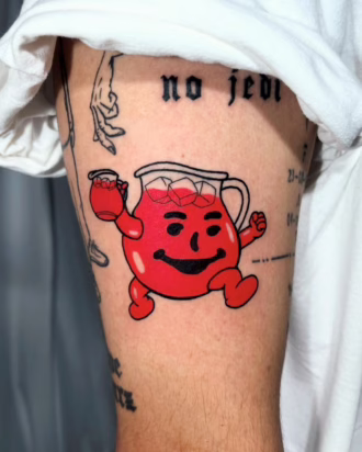 tatuaje rosa realista
