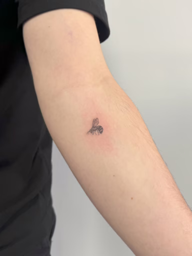 https://media.wp.tattoox.es/2025/08/07113859/PORTFOLIO_SONNNIA_17.avif