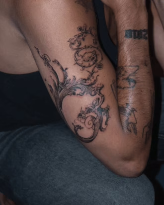 tatuaje neomedieval